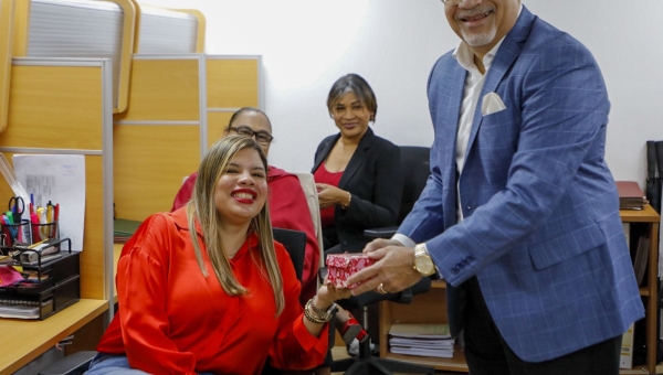 Promipyme felicita colaboradores con motivo Día: El Amor y Amistad